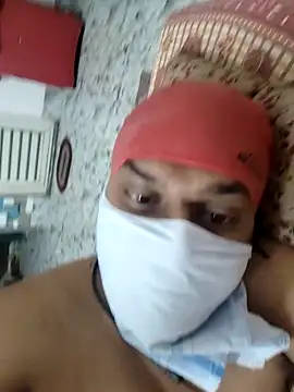 Snapshot of Real_lover_boy chatting on October 2025 08:28:02 PM Real lover boy online show from October 2025 08:28:02 PM