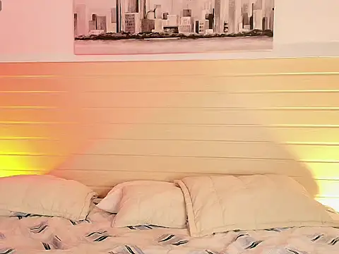 Madisonkay online show from December 2025 07:07:02 PM