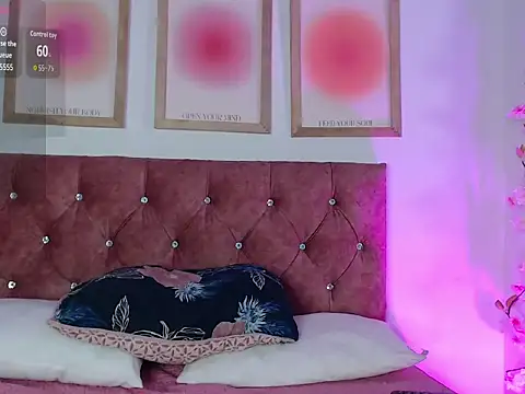 Madisonkay online show from November 2025 07:14:02 PM