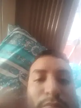 yeisonren99 online show from November 2025 03:37:02 PM