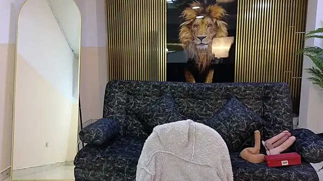 malen fitnessmilf online show from February 2026 01:00:02 PM