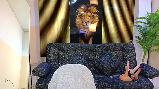 malen fitnessmilf online show from February 2026 12:38:01 PM