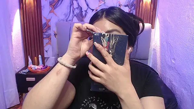 Snapshot of lehia_285 chatting on January 2026 01:37:02 PM lehia 285 online show from January 2026 01:37:02 PM