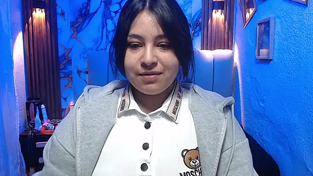 Snapshot of lehia_285 chatting on February 2026 01:21:02 PM lehia 285 online show from February 2026 01:21:02 PM