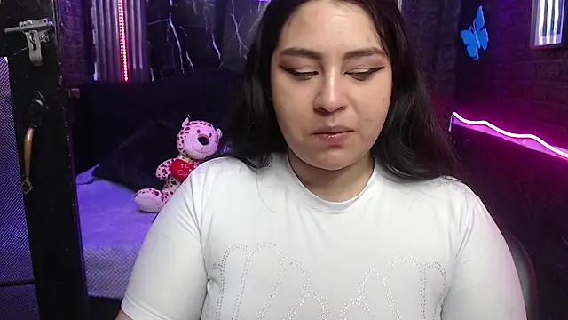 Snapshot of lehia_285 chatting on May 2026 03:09:01 PM lehia 285 online show from May 2026 03:09:01 PM