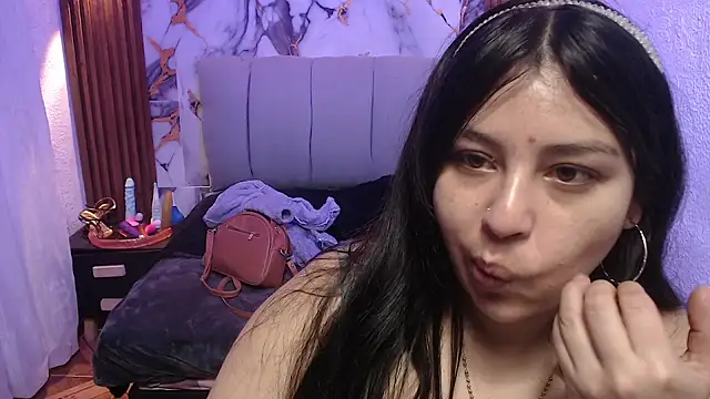 Snapshot of lehia_285 chatting on November 2025 01:22:01 PM lehia 285 online show from November 2025 01:22:01 PM