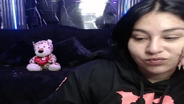 Snapshot of lehia_285 chatting on March 2026 01:02:02 PM lehia 285 online show from March 2026 01:02:02 PM