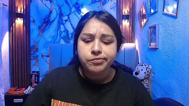 Snapshot of lehia_285 chatting on February 2026 01:12:01 PM lehia 285 online show from February 2026 01:12:01 PM