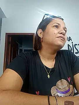 Samaraa Lee online show from January 2026 11:17:02 AM