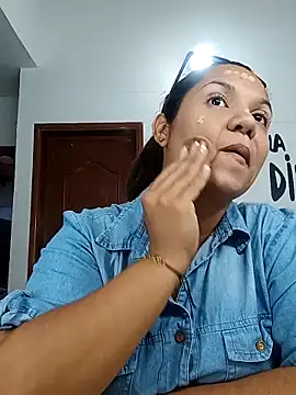 Samaraa Lee online show from November 2025 11:21:02 AM