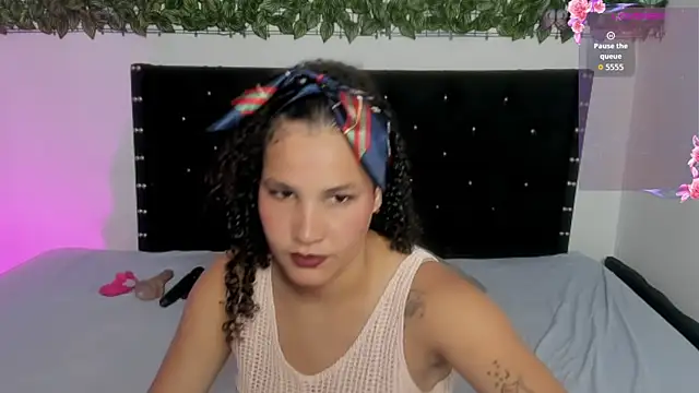 Olena hot10 online show from November 2025 07:03:02 PM