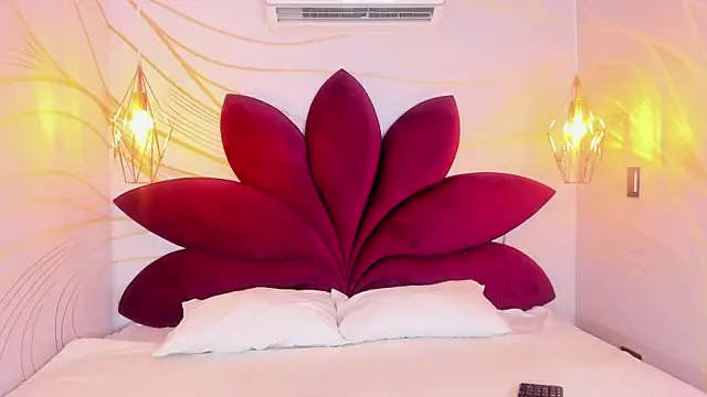 Charlote masson online show from March 2026 07:25:02 PM