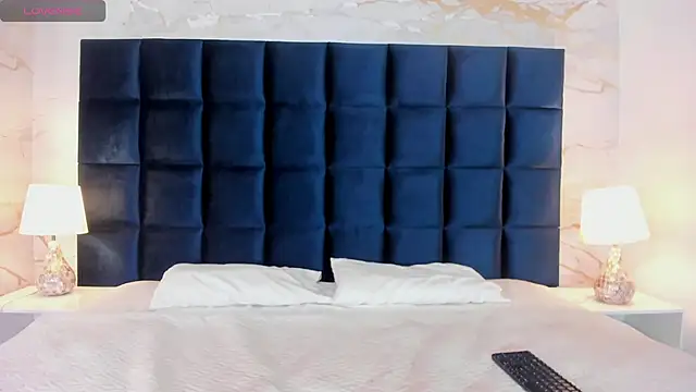 Charlote masson online show from March 2026 07:59:01 PM