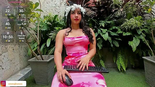 Staarhot online show from February 2026 12:29:01 PM