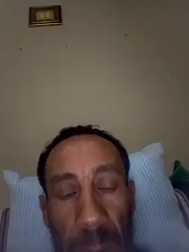 Snapshot of walide100000 chatting on April 2026 08:20:02 AM walide100000 online show from April 2026 08:20:02 AM