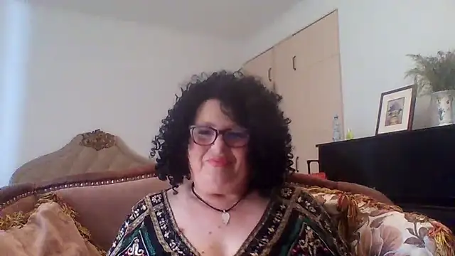 Snapshot of Milaniya606 chatting on August 2026 12:32:01 PM Milaniya606 online show from August 2026 12:32:01 PM