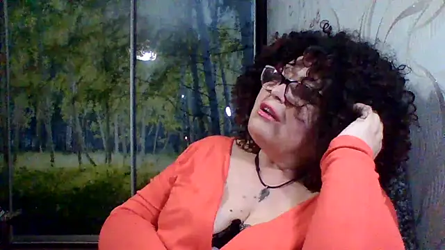 Milaniya606 online show from May 2026 07:28:02 PM