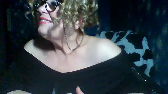 Milaniya606 online show from December 2025 02:29:02 PM