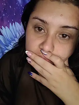 CurvyNoir online show from December 2025 08:04:02 PM