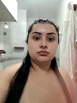 CurvyNoir online show from November 2025 03:48:01 PM