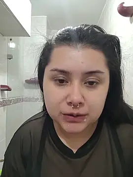 CurvyNoir online show from December 2025 05:47:02 PM