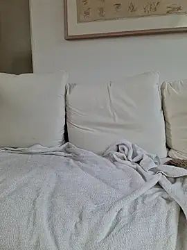 Dennislover007 online show from November 2025 01:04:02 PM