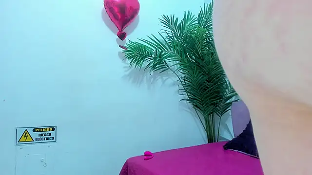 Anggie Miller online show from February 2026 08:16:02 AM