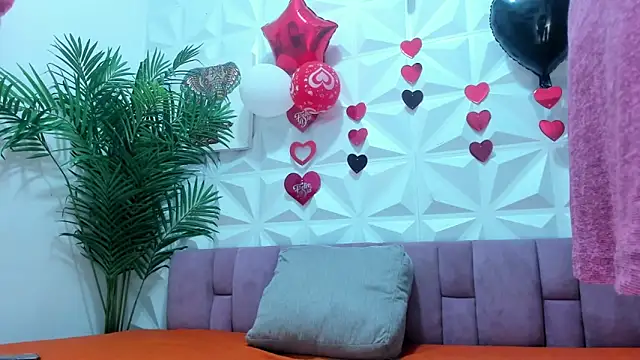 Anggie Miller online show from February 2026 10:15:01 AM