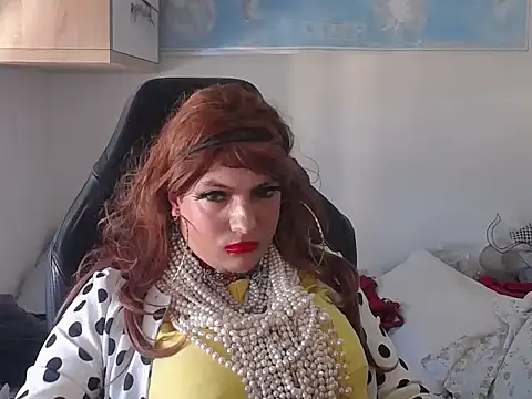 VanesaCrossic online show from April 2026 08:21:02 AM