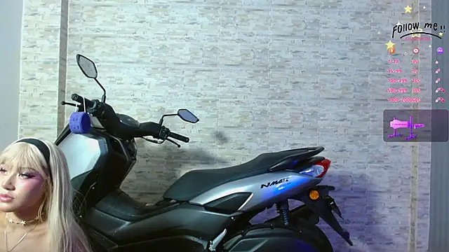 Snapshot of shidory_mei chatting on December 2025 06:57:02 PM shidory mei online show from December 2025 06:57:02 PM