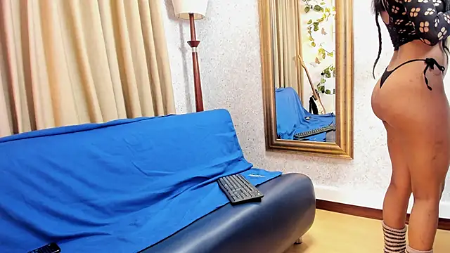 lilaa hot online show from November 2025 03:06:02 PM