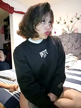 BellaChiquis  online show from January 2026 05:55:01 AM