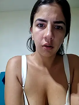 Monitaxlove online show from November 2025 08:42:02 PM