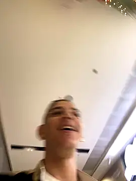 Snapshot of Dylams_maja chatting on November 2025 06:45:02 PM Dylams maja online show from November 2025 06:45:02 PM