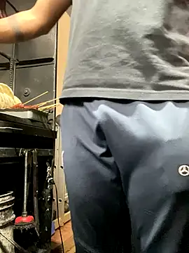 Snapshot of Dylams_maja chatting on November 2025 11:30:01 PM Dylams maja online show from November 2025 11:30:01 PM