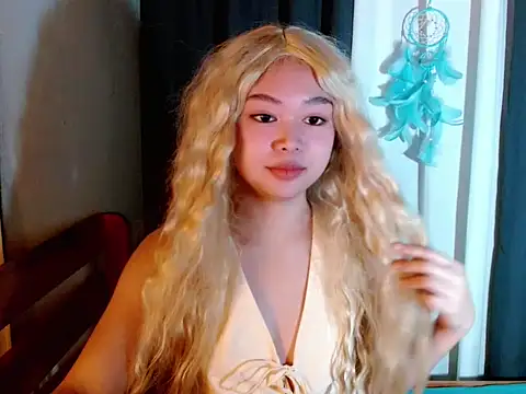 Snapshot of lustfullakim chatting on November 2025 09:42:02 PM lustfullakim online show from November 2025 09:42:02 PM