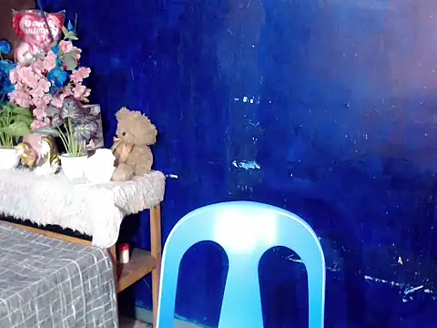 lustfullakim online show from April 2026 02:25:02 PM