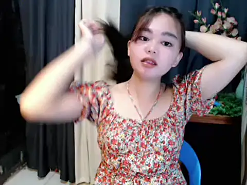 lustfullakim online show from April 2026 02:25:01 PM