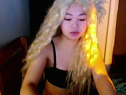 Snapshot of lustfullakim chatting on November 2025 09:30:02 PM lustfullakim online show from November 2025 09:30:02 PM