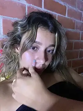 liahot69 online show from March 2026 03:26:01 AM