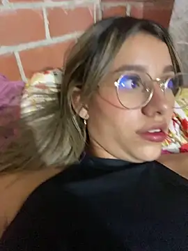 liahot69 online show from March 2026 11:17:02 PM