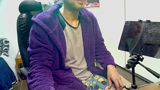 YoungStallionXL online show from February 2026 09:54:01 AM