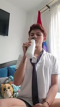 Apolitoo online show from November 2025 02:11:01 PM