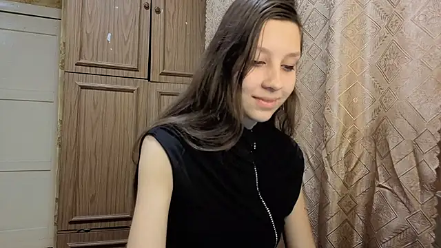 LahomaSassano online show from November 2025 11:09:01 PM