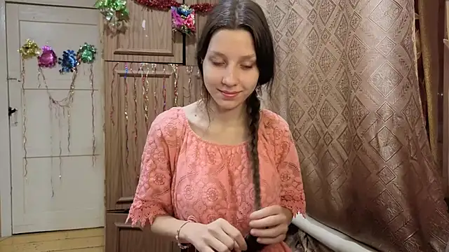 LahomaSassano online show from December 2025 11:31:02 PM