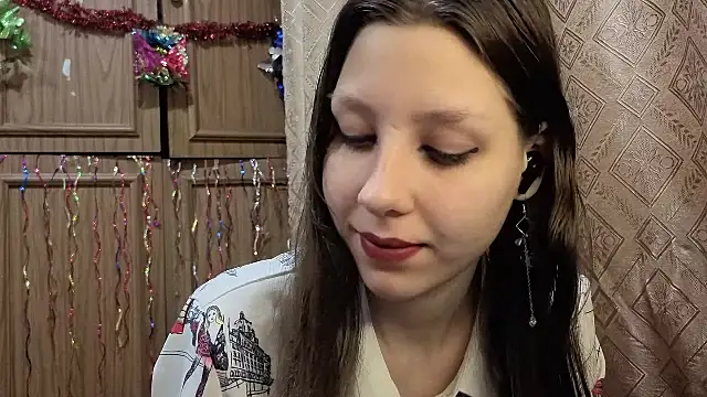 LahomaSassano online show from December 2025 11:07:01 PM