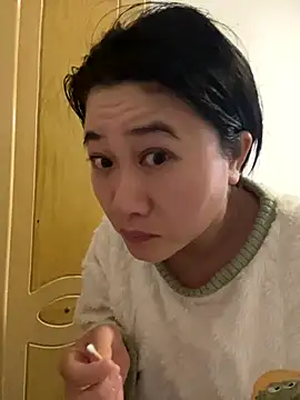 Snapshot of daaqnn chatting on November 2025 11:31:02 PM daaqnn online show from November 2025 11:31:02 PM