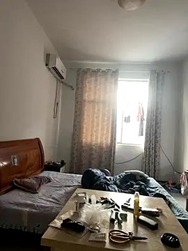 Snapshot of daaqnn chatting on November 2025 11:27:01 PM daaqnn online show from November 2025 11:27:01 PM