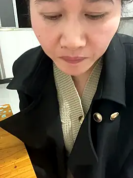 Snapshot of daaqnn chatting on November 2025 11:32:02 AM daaqnn online show from November 2025 11:32:02 AM