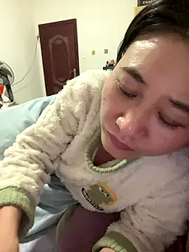 Snapshot of daaqnn chatting on November 2025 02:21:01 PM daaqnn online show from November 2025 02:21:01 PM